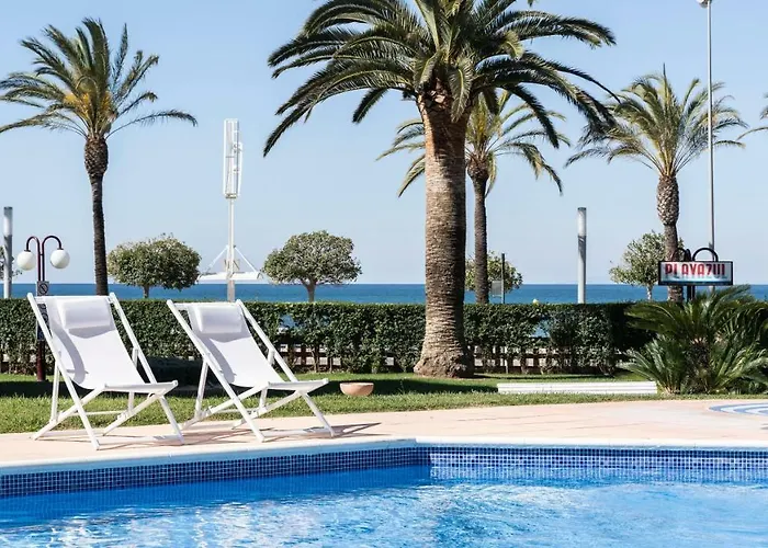 Apartamento 1a Línea Urbanizacion Playazul *