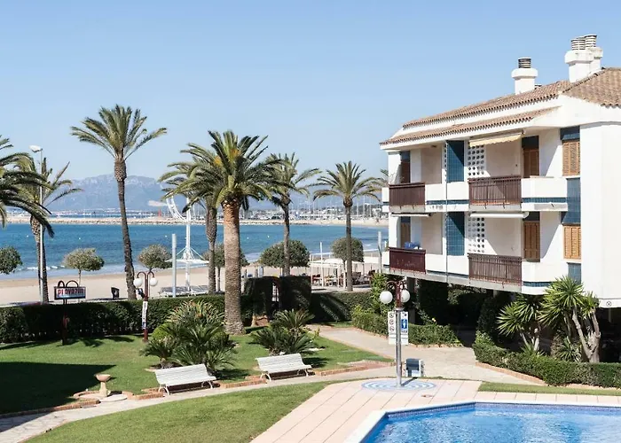 1a Línea Urbanizacion Playazul Apartamento *