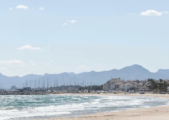 Apartamento 1a Línea Urbanizacion Playazul