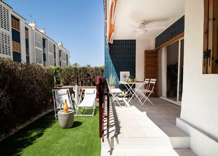 Apartamento 1a Línea Urbanizacion Playazul *